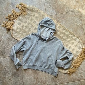 Cropped H&M grey hoodie size m